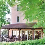 Hotel Marc Aurel Petronell