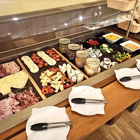 马克奥雷尔酒店 酒店 3*