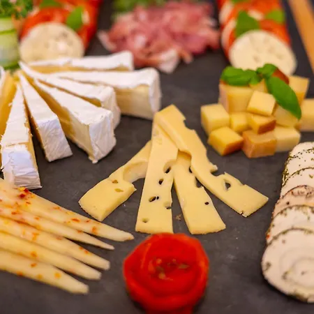 马克奥雷尔酒店 酒店