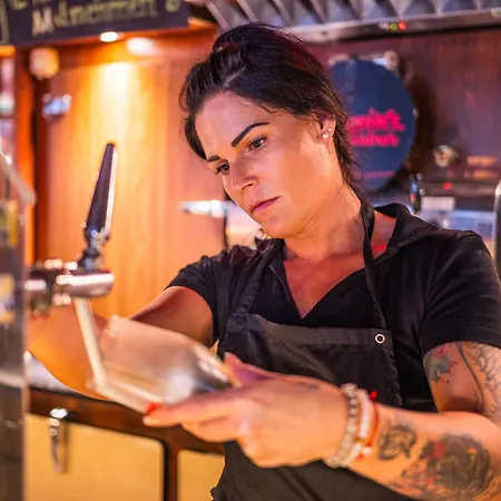 마르크 아우렐 호텔 3*