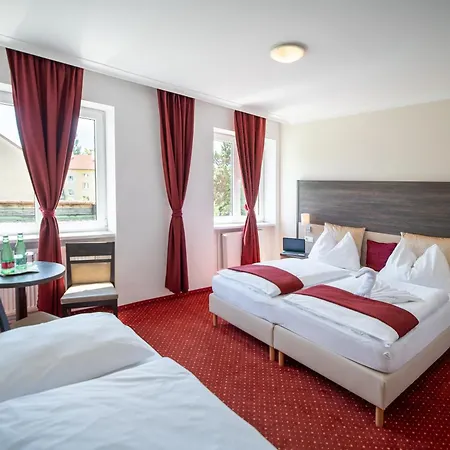 마르크 아우렐 3* 페트로넬